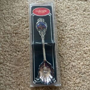 Seattle Space Needle Silver Plates Souvenir Spoon
